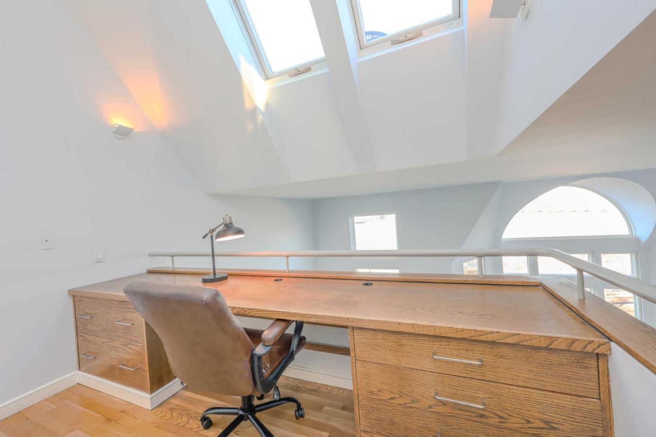 Luxurious Fenway 2br Penthouse With Roof Decks Apartamento Boston